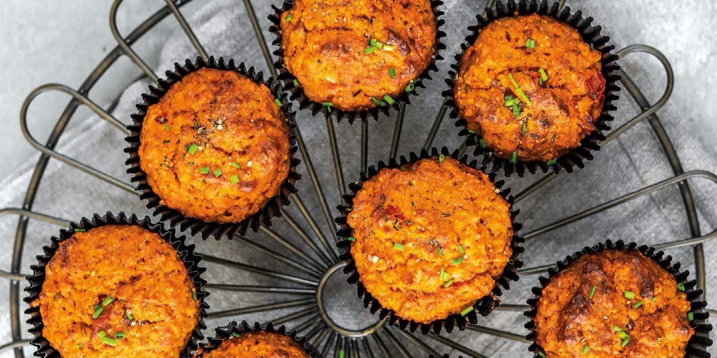 Muffins mit getrockneten Tomaten &amp; gerösteter Paprika - Selbstaendiges ...